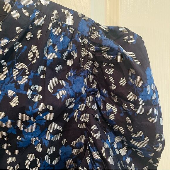 GAP Puff Sleeve Animal Print Blouse - Picture 9 of 12